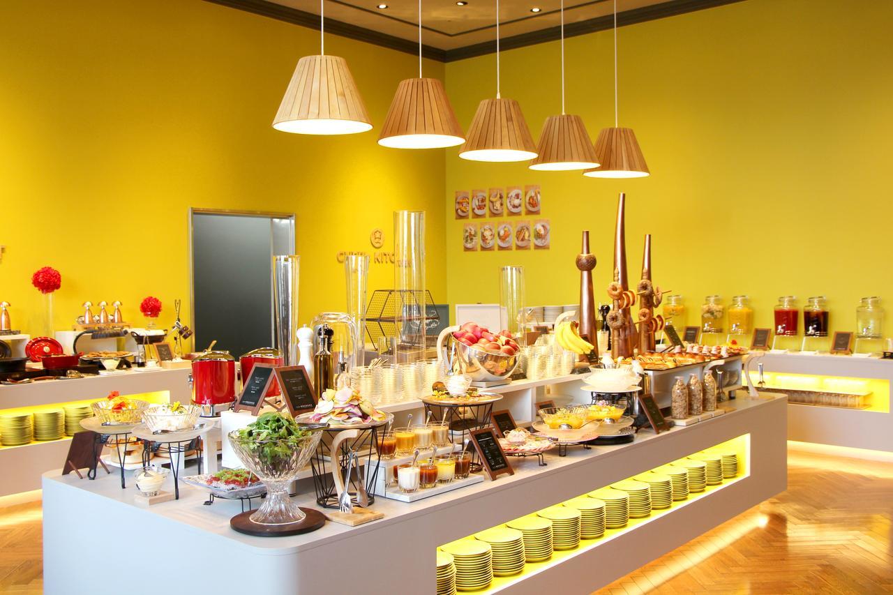 Omo7 Asahikawa By Hoshino Resorts מראה חיצוני תמונה A dessert buffet