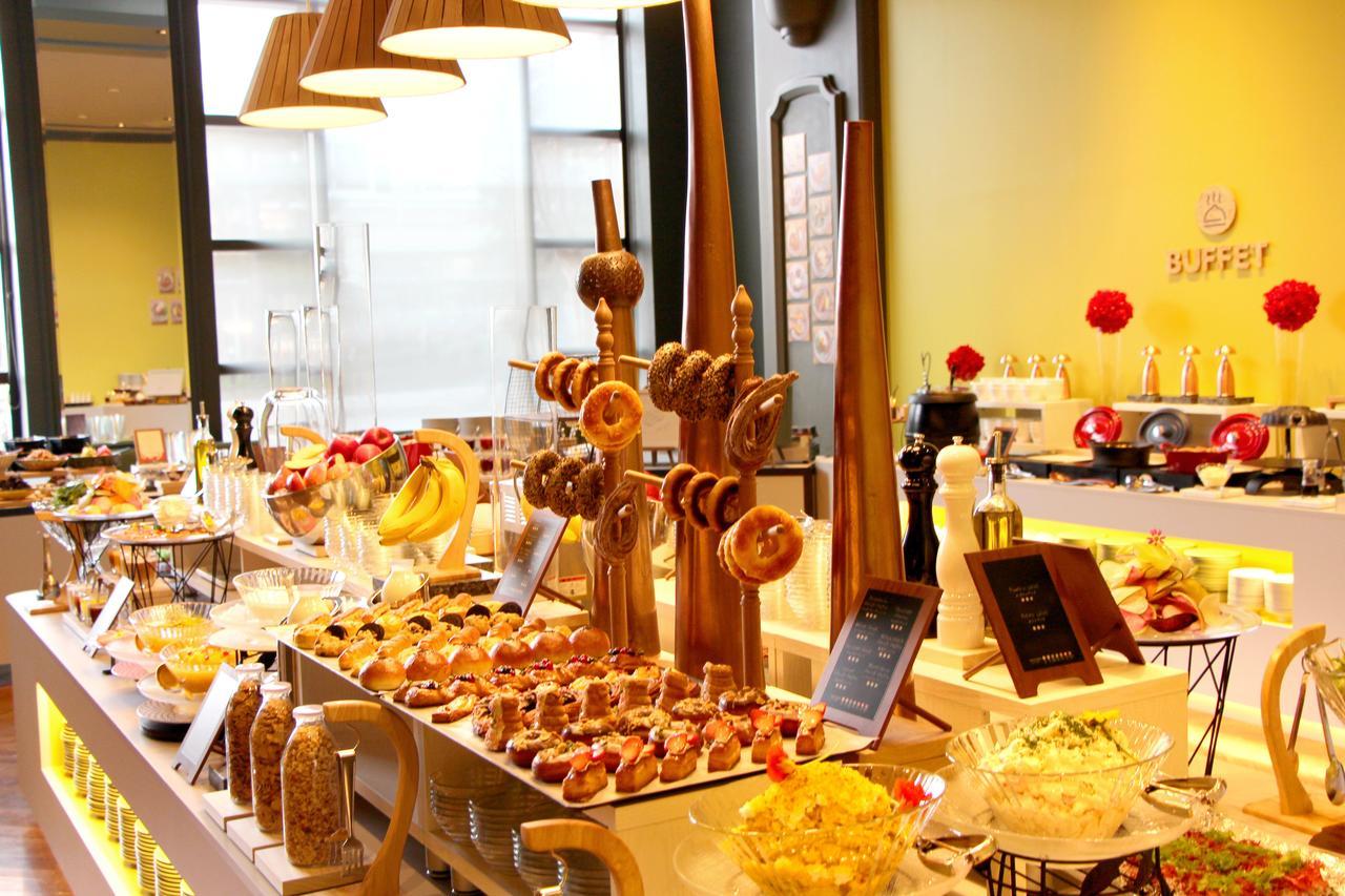 Omo7 Asahikawa By Hoshino Resorts מראה חיצוני תמונה A buffet at a hotel